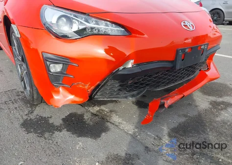 2017 Toyota 86 860 Special Edition from USA, damaged, VIN JF1ZNAA10H8706958